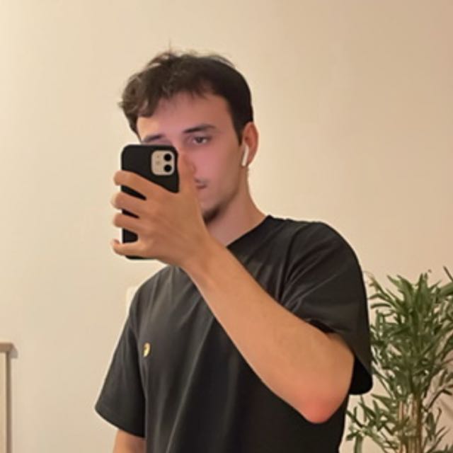 Membro do NIAEFEUP Gonçalo Pinto